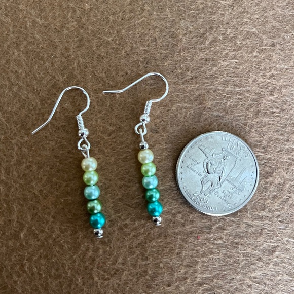 💚Handmade Earrings 💚 - Picture 5 of 7